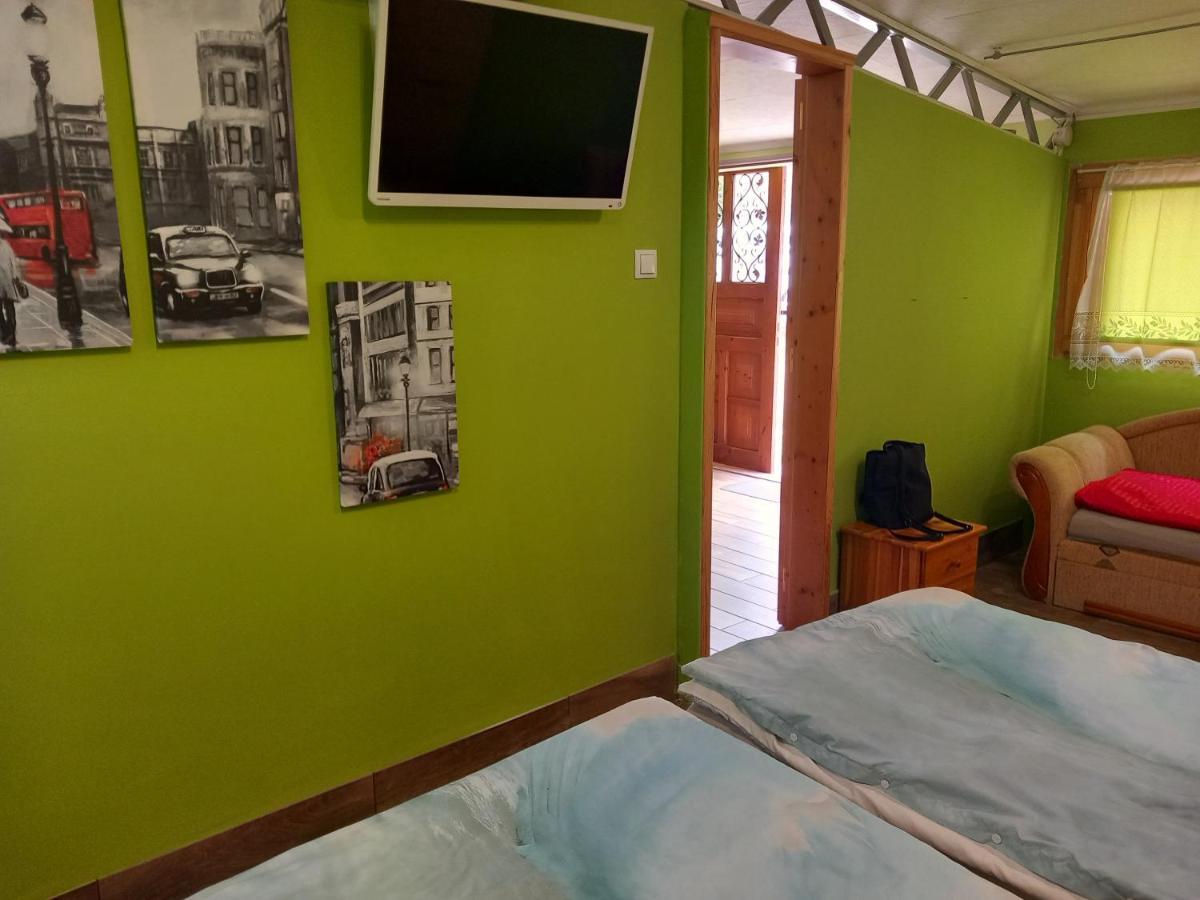 瑙吉考尼饶Laura Apartman公寓 外观 照片